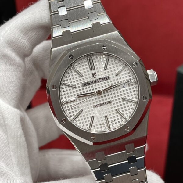 Audemars Piguet Royal Oak Ref. 15450ST.OO.1256ST.01