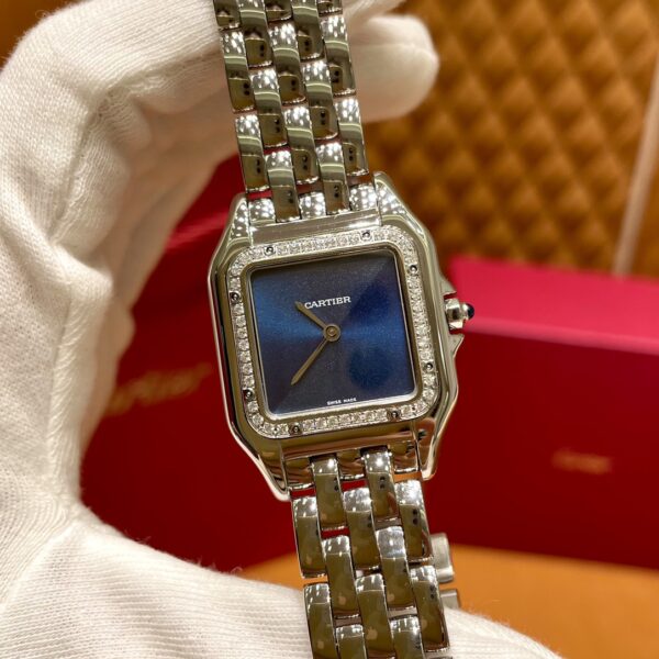 Cartier Leopard Series W4PN0013 (Small Size with Blue Gradient Dial)