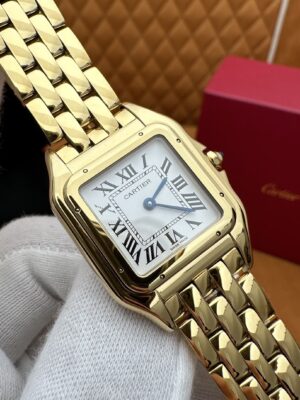 Cartier Leopard Series WGPN0009 (Medium Size, 18K Gold)
