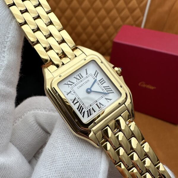 Cartier Leopard Series WGPN0009 (Medium Size, 18K Gold)