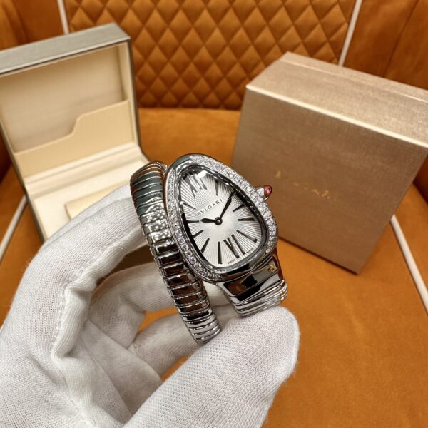 Bvlgari Serpenti Series 101816 SP35C6SDS.1T (White, Stainless Steel, Pink Spinel Crown, Diamond Bezel, Swiss Quartz Movement)