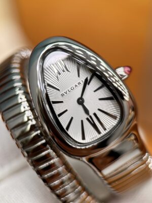 Bvlgari Serpenti Series 101828 SP35C6SS.1T/L (White, Stainless Steel, Pink Spinel Crown, Swiss Quartz Movement)