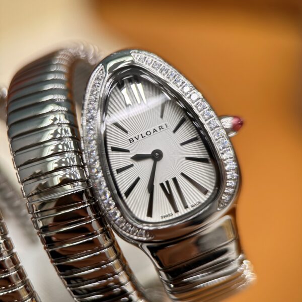 2 Bvlgari Serpenti Series 101910 SP35C6SDS.2T (Silver, Stainless Steel, Diamond-Studded, Pink Spinel Crown, Swiss Quartz Movement)