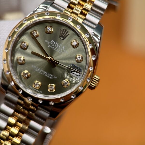 2 Rolex Datejust M278343RBR-0030 (Diamond Dial, Diamond Bezel, 31mm)