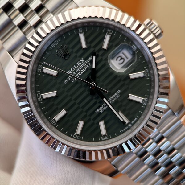 Rolex Datejust M126334-0030 (Green Wave Dial, 41mm)