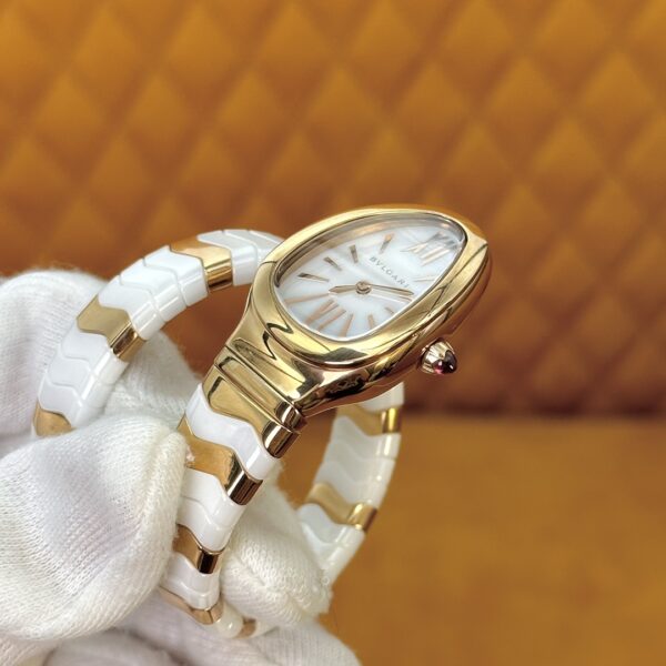 BVLGARI Serpenti 27HF00 (White Dial, Rose Gold & Ceramic)