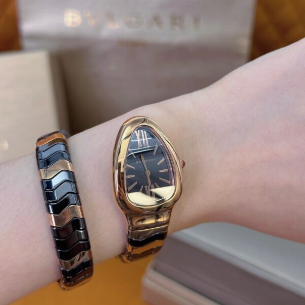 2 BVLGARI LVCEA 102196 (White Mother-of-Pearl, Stainless Steel)