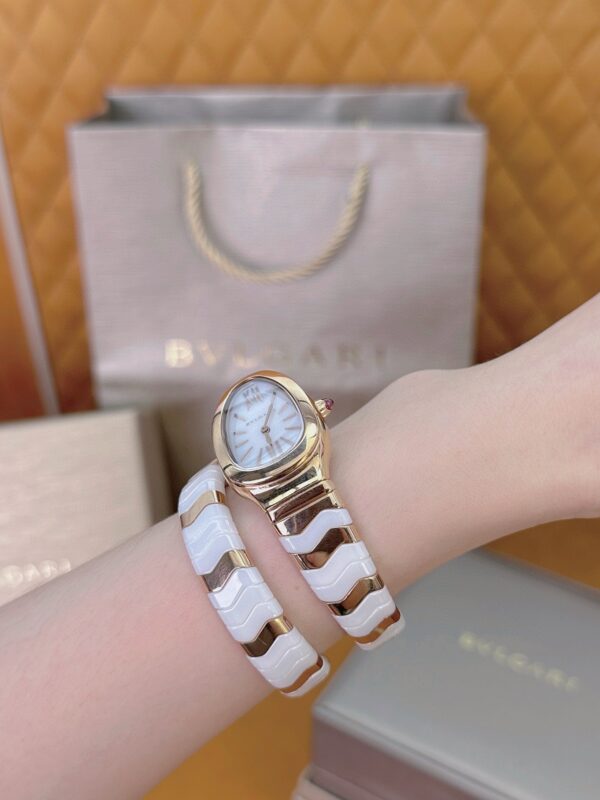2 BVLGARI Serpenti 27HF00 (White Dial, Rose Gold & Ceramic 35mm)