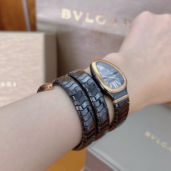 2 BVLGARI Serpenti 32HF00 (Black Dial, Rose Gold & Ceramic)