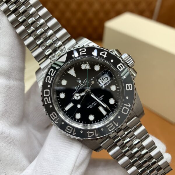 Rolex GMT-Master II m126710grnr-0003（Black Dial）