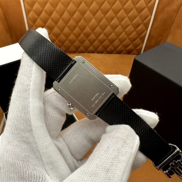 Chanel BOY•FRIEND Series (Model: H5318)