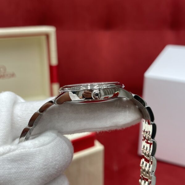 3 Omega De Ville Prestige 424.10.33.20.52.001 (Gold Hands, Silk Dial, Diamond Hour Markers, Stainless Steel Case)