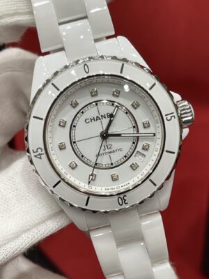 Chanel J12 Series H5705 (Ceramic & Stainless Steel, White Dial)