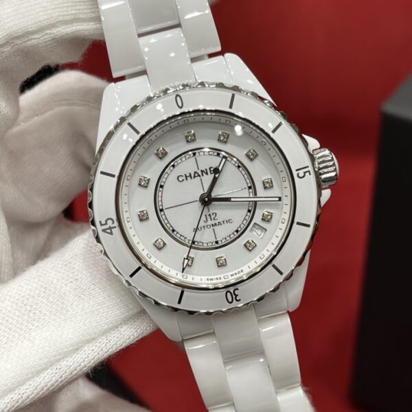 Chanel J12 Series H5705 (Ceramic & Stainless Steel, White Dial)