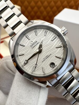 Omega Seamaster 150 220.10.34.20.02.002 (White Dial, Stainless Steel)