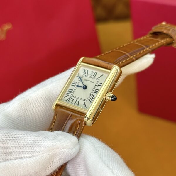 Cartier Tank Series W1529856 (Small Size, 18K Gold, Pearl Silver Dial, Brown Crocodile Leather Strap)