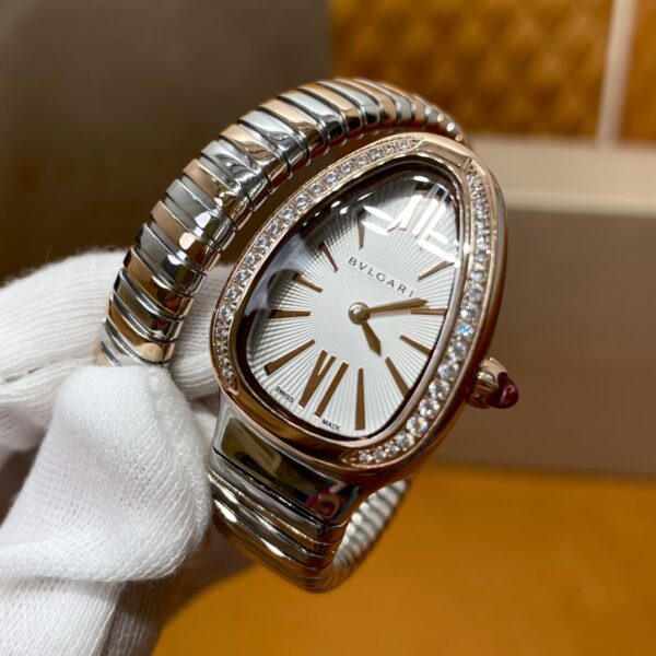 Bvlgari Serpenti Series 102237 SP35C6SPGD.1T (White, Rose Gold, Diamond-Studded, Pink Sapphire Crown, Swiss Quartz Movement)
