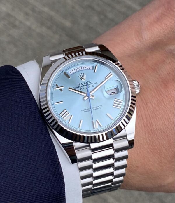 Rolex Day-Date M228236-0012 (40mm，Ice Blue)
