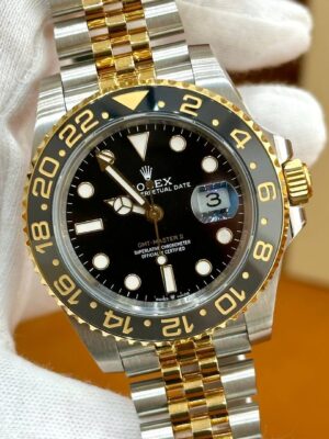Rolex GMT-Master II Series m126713grnr-0001