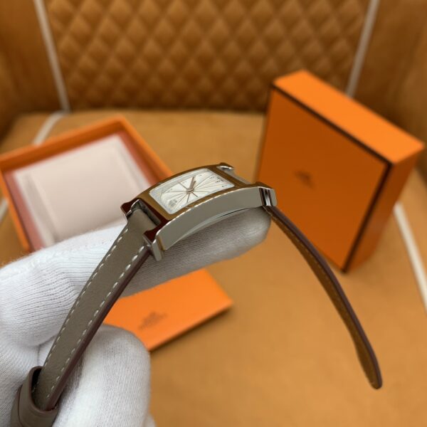 Hermès Heure H Watch (White Dial, Elephant Grey Swift Calf Leather Strap)