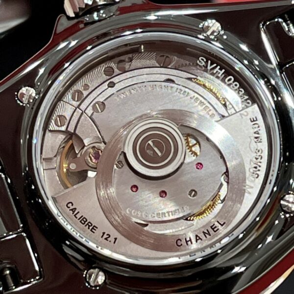 Chanel J12 Series H5697 (Ceramic & Stainless Steel, Black Dial)