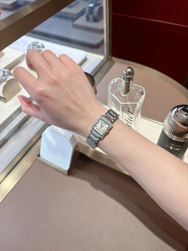 Cartier Tank Française Series Ref. W4TA0020 (Silver Dial, Stainless Steel, with Diamonds)