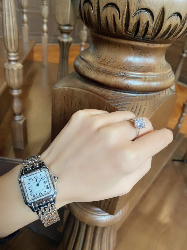 Cartier Leopard Series W4PN0008 (Medium Size with Gold Bezel)