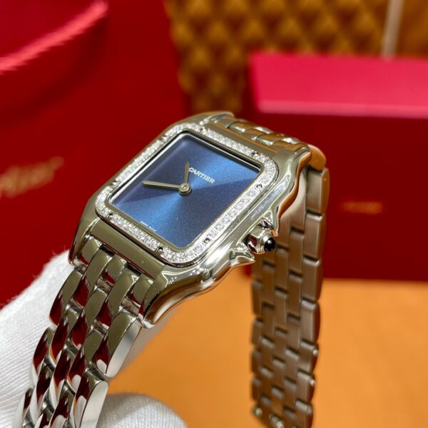 Cartier Leopard Series W4PN0013 (Small Size with Blue Gradient Dial)