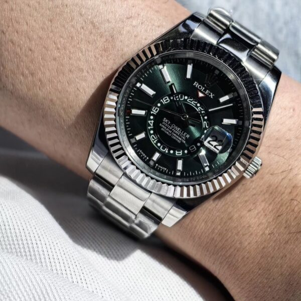 Rolex Sky-Dweller m336934-0001 (Green Dial, Three-Piece Link Bracelet)