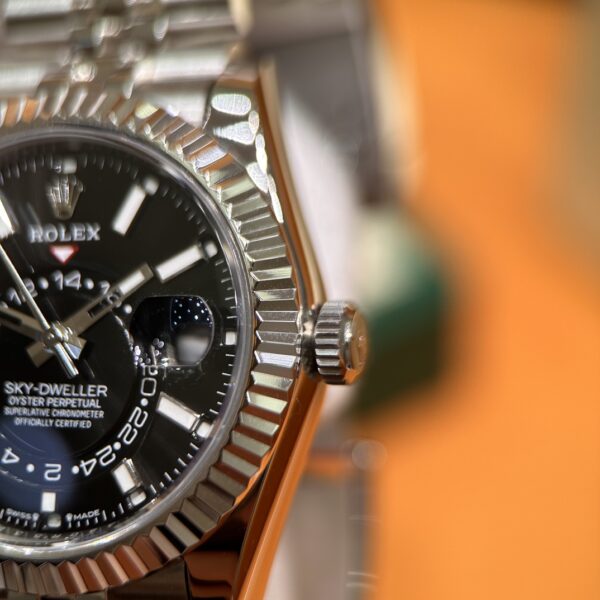 Rolex Sky-Dweller m336934-0008 (Black Dial)