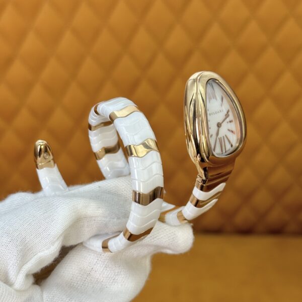 BVLGARI Serpenti 27HF00 (White Dial, Rose Gold & Ceramic)
