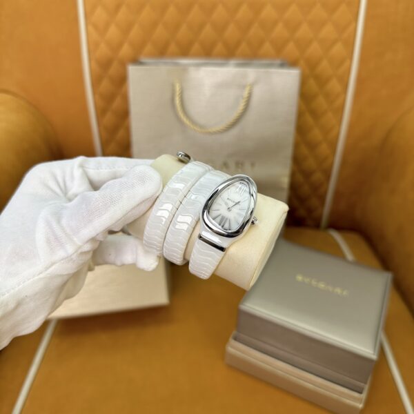 4 BVLGARI Serpenti 32HF00 (White Dial, Steel & Ceramic)
