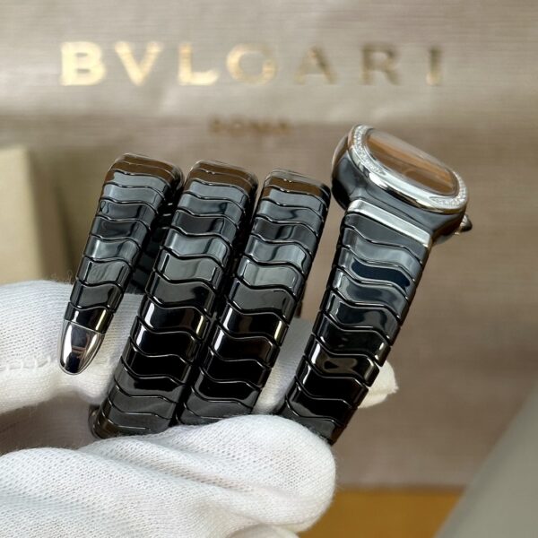 4 BVLGARI Serpenti 33HF00 (Black Dial, Steel & Ceramic)