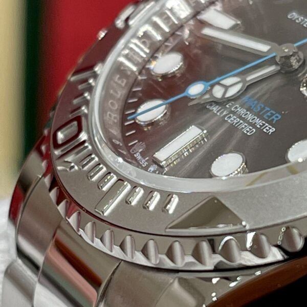 Rolex Yacht-Master 40 Ref. M126622-0001（Silver dial）