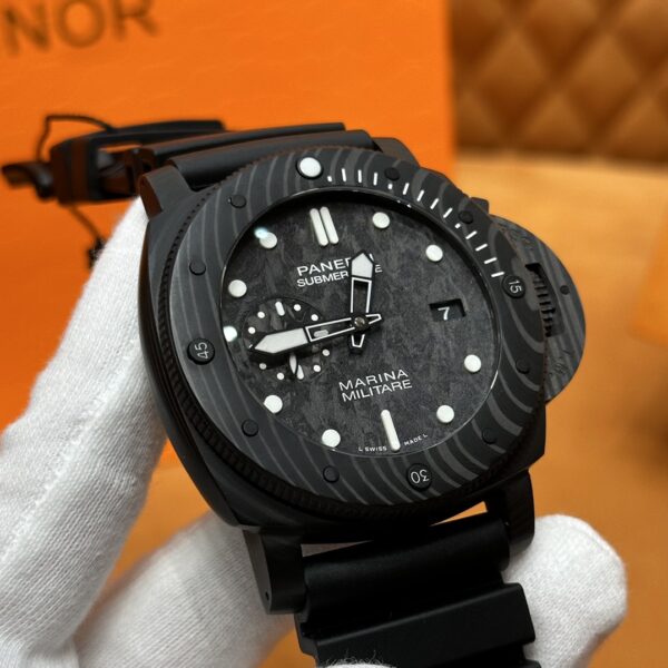 Panerai Submersible Marina Militare Carbotech™ PAM02979