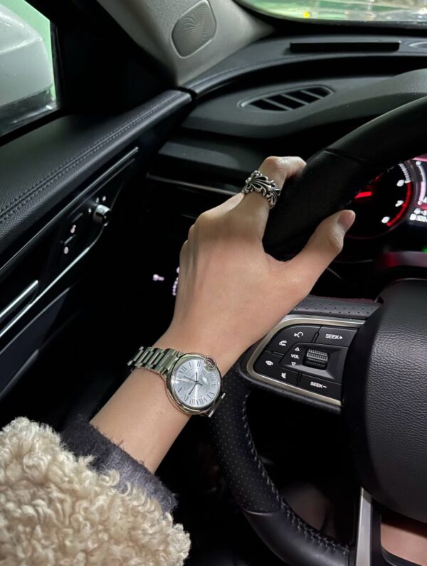 Cartier WSBB0062 (33mm, Ice Blue Dial, Cal.076 Automatic Movement, Stainless Steel)