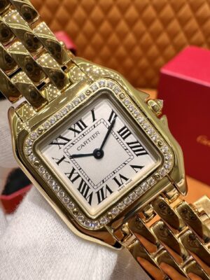 Cartier Leopard Series WJPN0016 (Medium Size, Gold & Swarovski Diamonds)