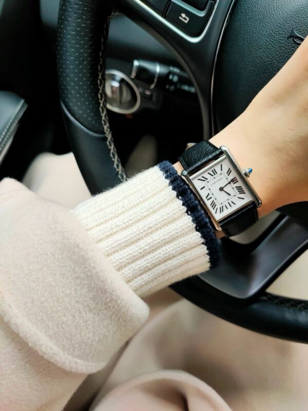Cartier Tank Series WSTA0041 (New Medium, Stainless Steel, Pearl Silver Dial, Black Calfskin Leather Strap)