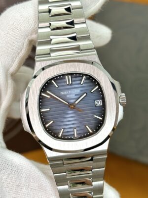 Patek Philippe Nautilus Ref. 5811/1G-001 (Blue Dial)