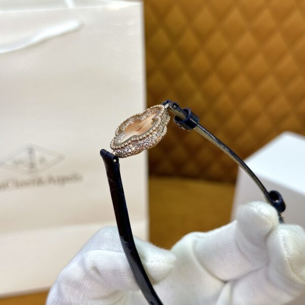 Van Cleef & Arpels Alhambra (Guilloché 18K Rose Gold Dial)