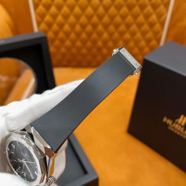550.NS.1800.RX.ORL19 Classic Fusion Series