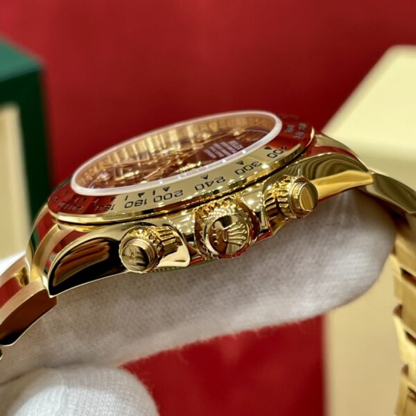 Rolex Cosmograph Daytona M116508-0016 (Gold, Black Cerachrom Bezel)