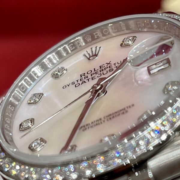Rolex Datejust m126284rbr-0011 (White Mother-of-Pearl Diamond Bezel)