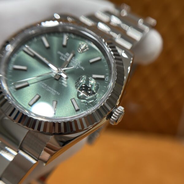 Rolex Datejust m126334-0029 (Green Dial)