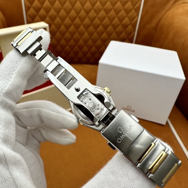Omega Constellation Steel and Gold, White Dial, 29mm, Automatic Mechanical 131.20.29.20.02.002