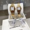 Cartier Leopard Series WGPN0009 (Medium Size, 18K Gold)