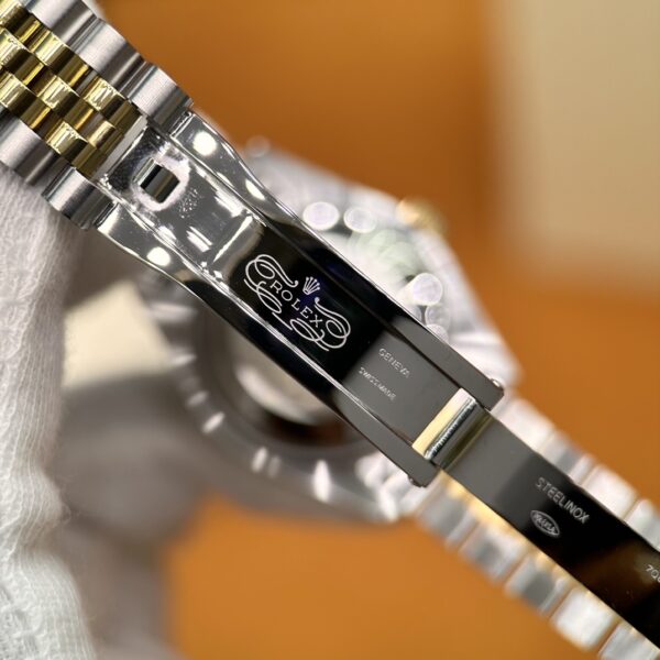 Rolex Datejust M278343RBR-0016 (Greem Dial, Diamond Bezel, 31mm)