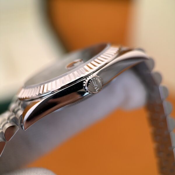 Rolex Datejust M126334-0030 (Green Wave Dial, 41mm)
