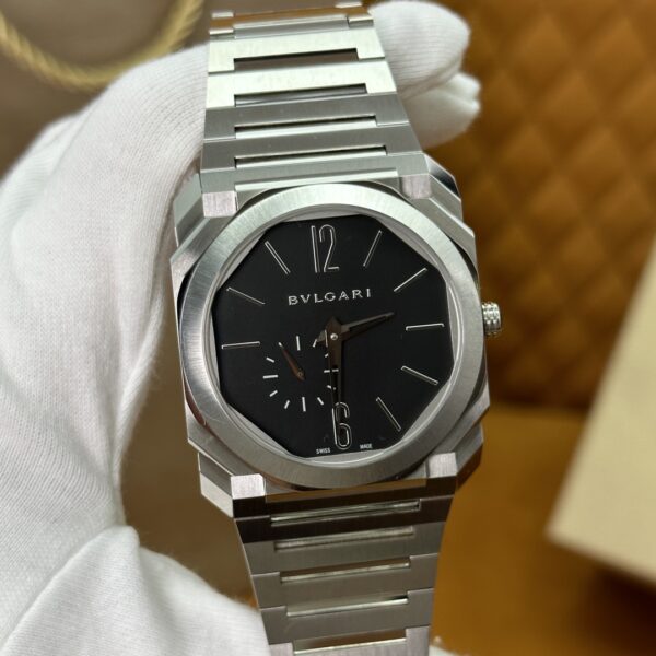 BVLGARI OCTO Series 103297 (40mm, Stainless Steel, Rhodium-Plated, Sapphire Crystal, Ceramic-Embedded Crown, Custom Pearl Rotor Mechanical Movement)