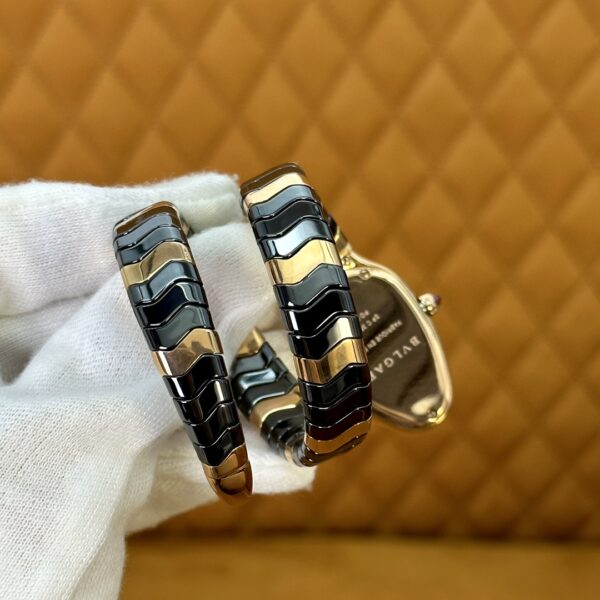 6 BVLGARI LVCEA 102196 (White Mother-of-Pearl, Stainless Steel)